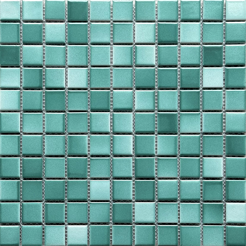 2582